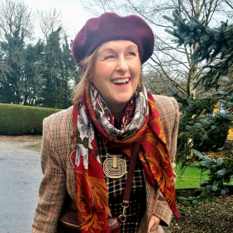 Style yourself fabulous! 💫 with Ruth 