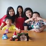 🇸🇬 Mama M and Mama J