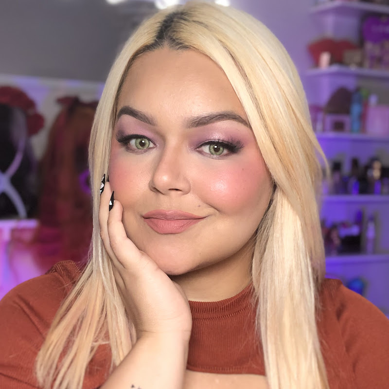 makeup and pink