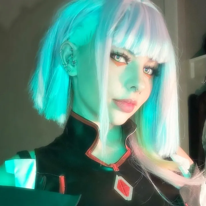 mia ⭑ cyb3rpsycho_