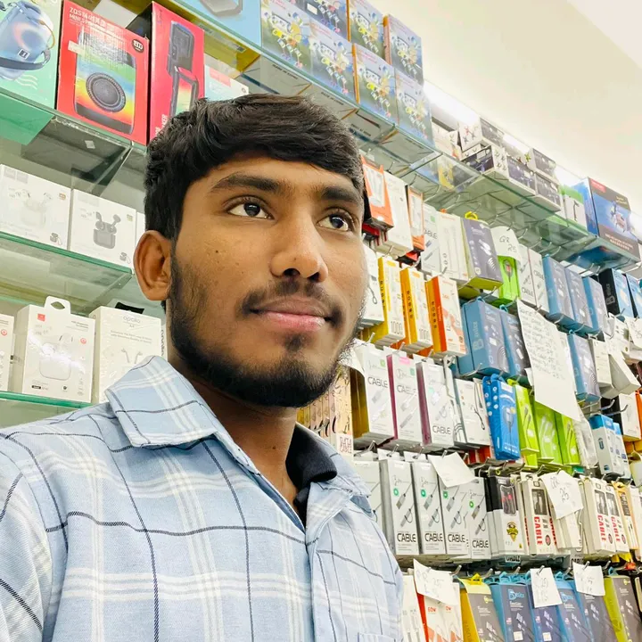 Khan Malik 09