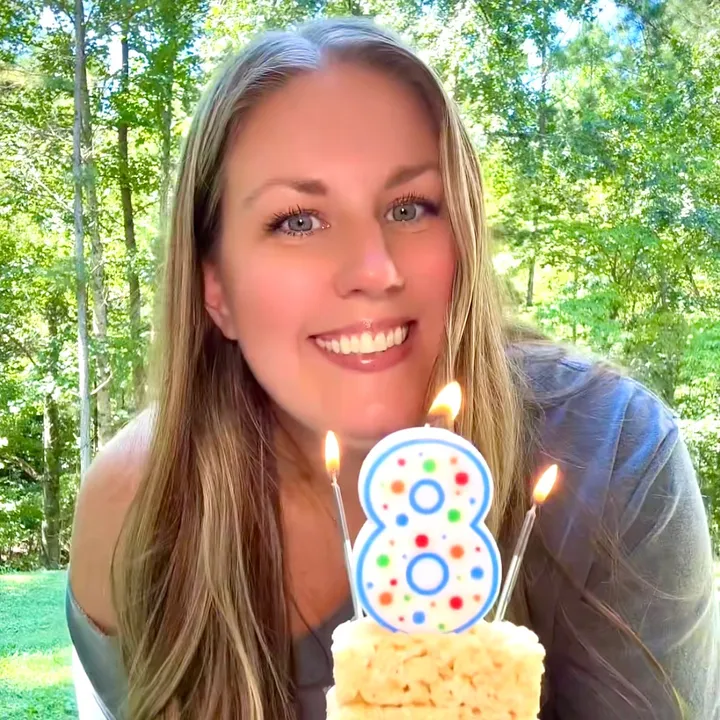 Julie | SAHM | Autism Mama