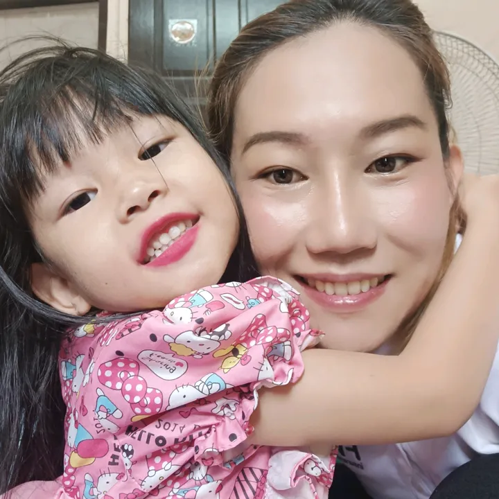 น้องหมูพุงพุ้ย