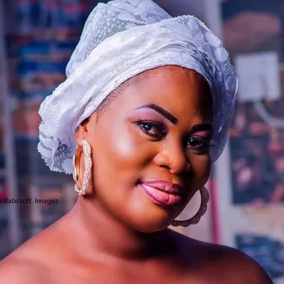 ASHABI ADE