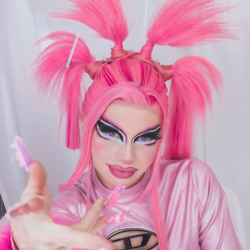 Lady NADA