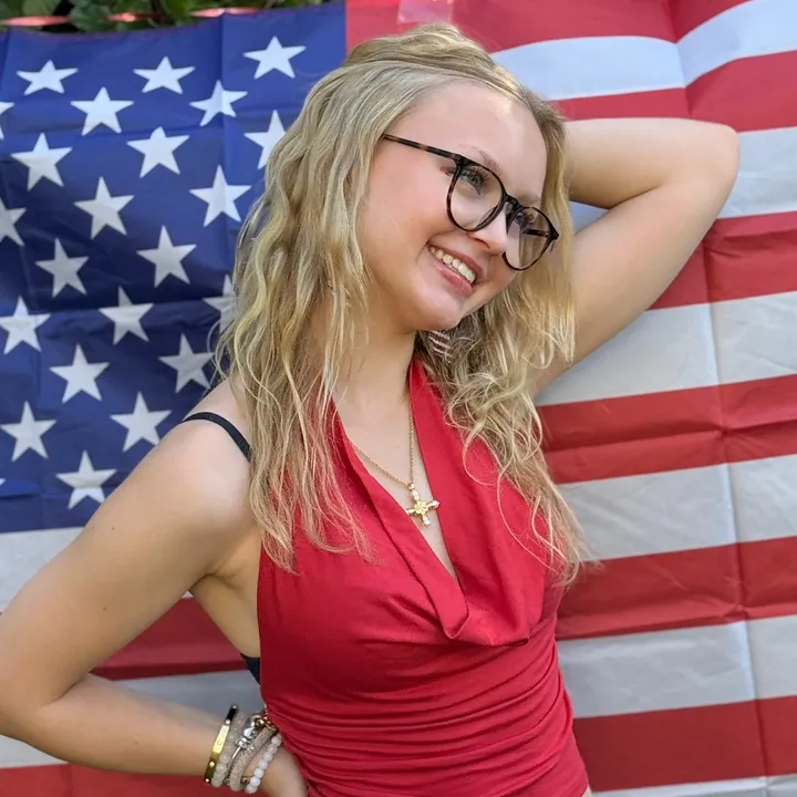finja.explores_usa
