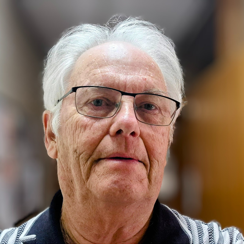 Richard Felstead: Creating Tomorrow's History.