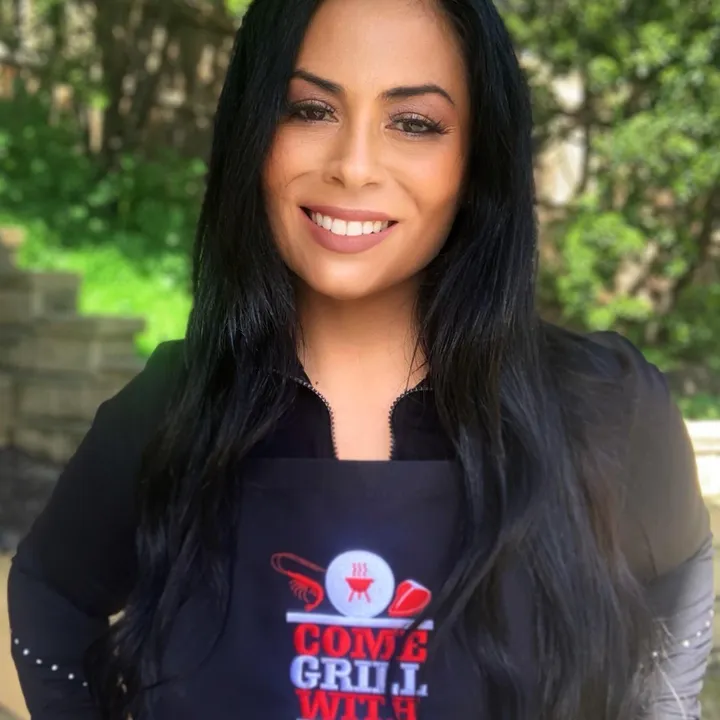 Irene Sharp Come Grill With Me