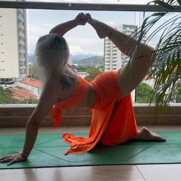 Vaneyoga official