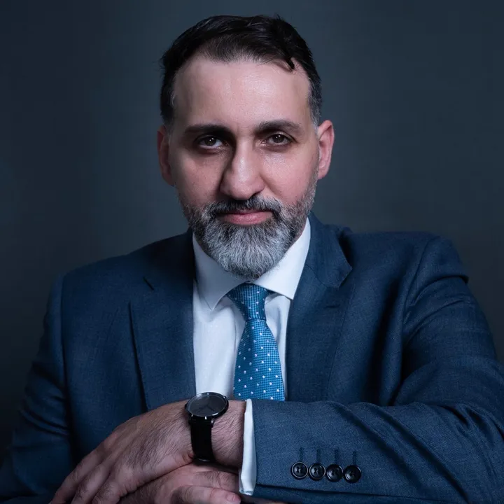 فاضل النصار