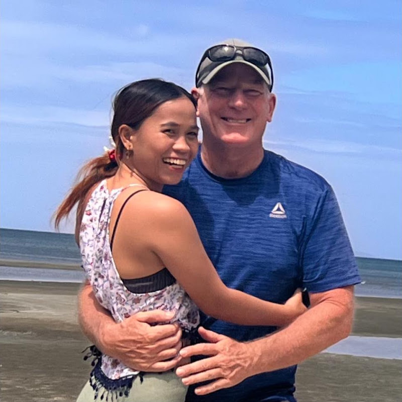 Dave & Mau in the Philippines