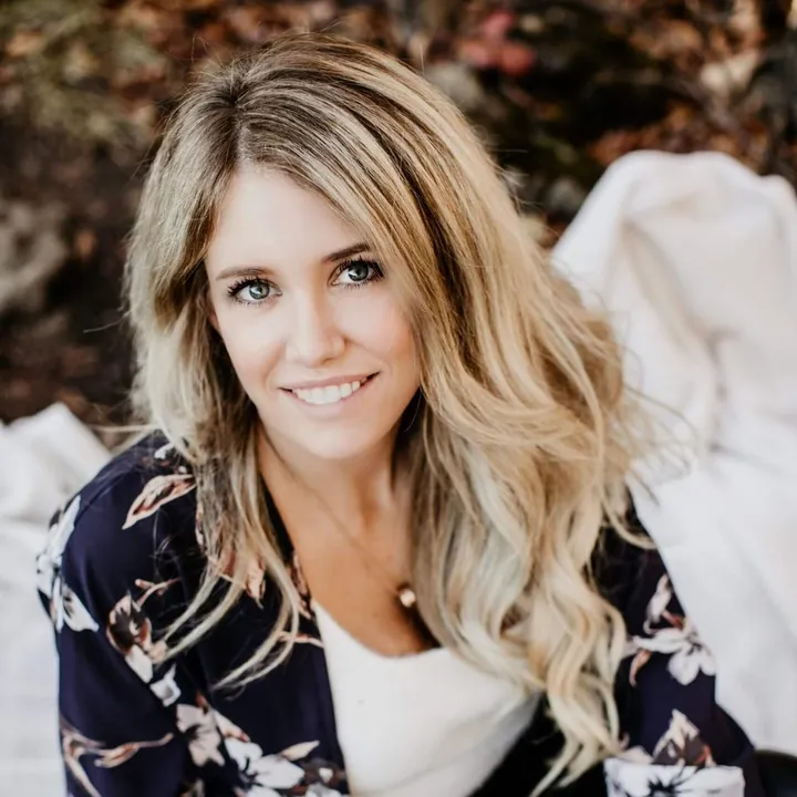 Dr Breanne Kallonen ND