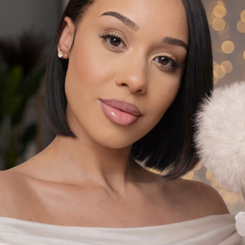 Gloss And Tingles ASMR