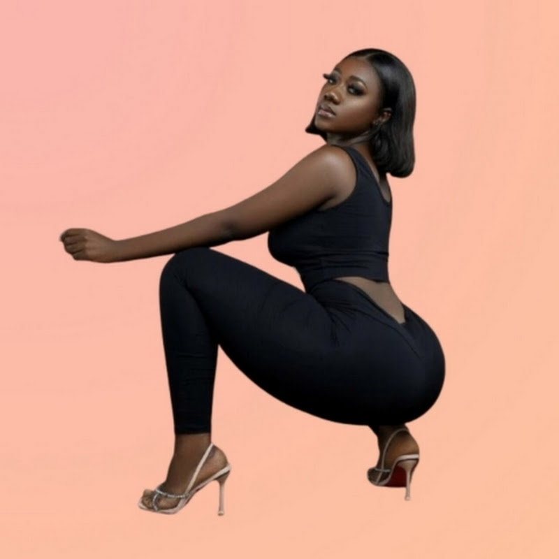 Curvy Plus Size Models