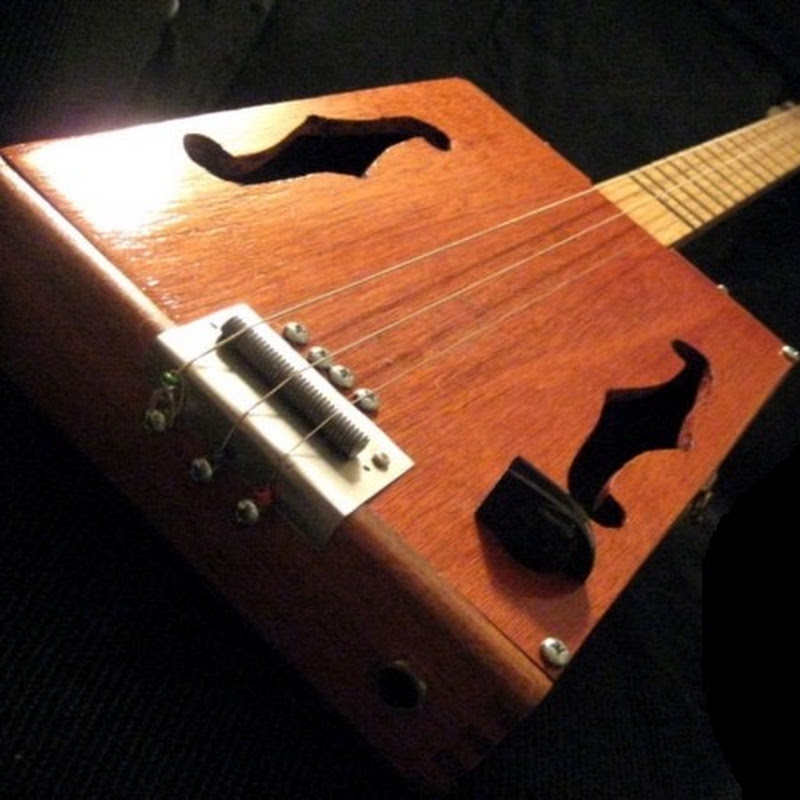 Bluesboy Jag Cigar Box Guitar Lessons 