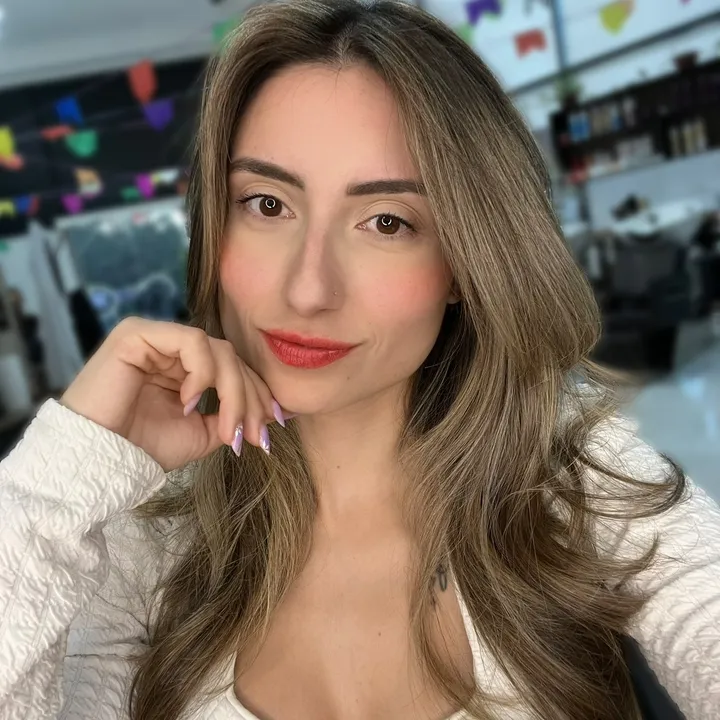 Mandi Negrini | Maquiadora