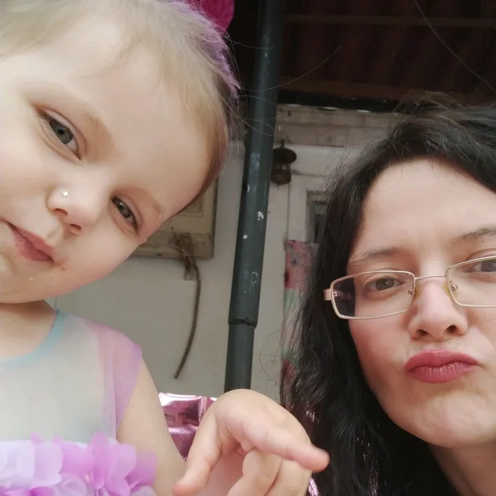 Αλεξάνδρα & Ελευθερία