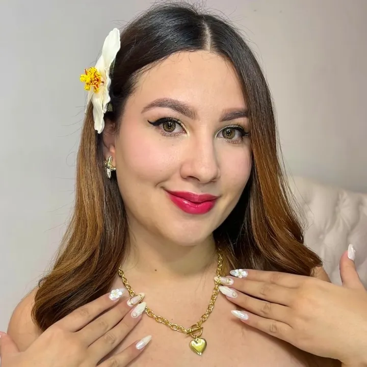✨Dali Paredes✨