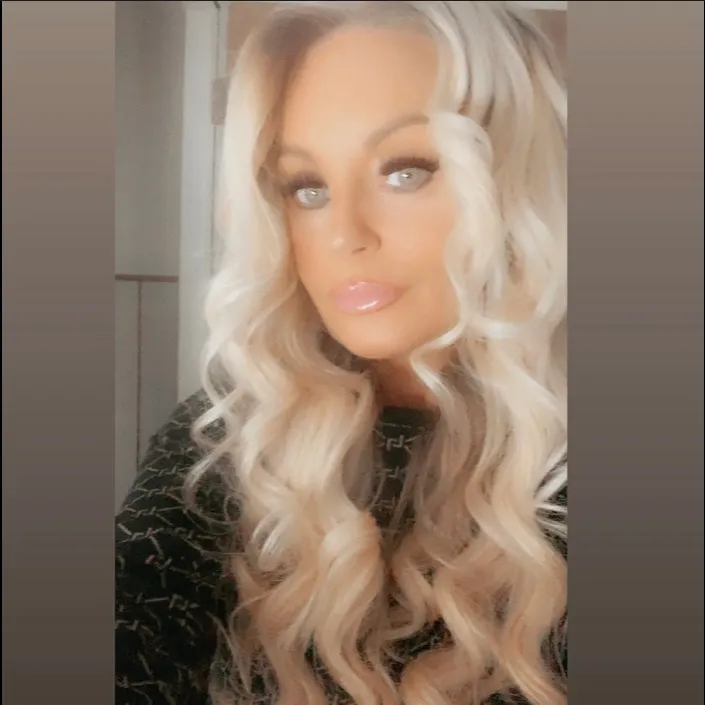 Liannefashionover40