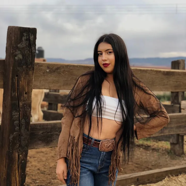 Alondra Longoria13