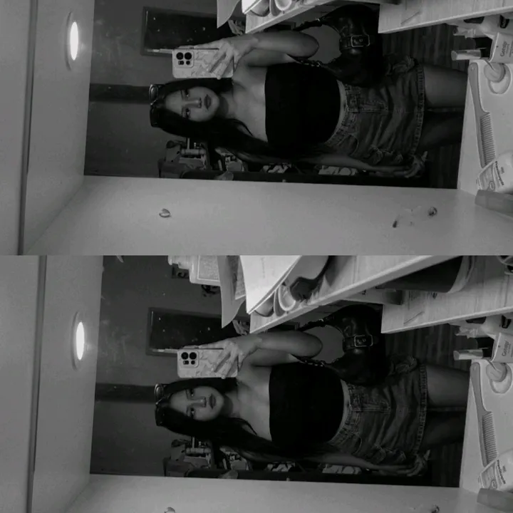 ℳ