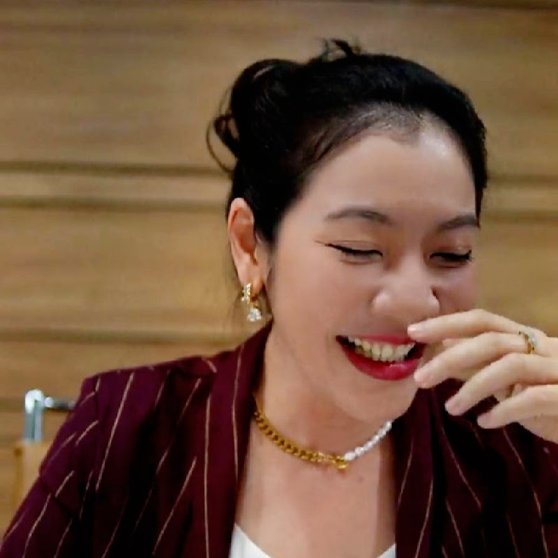 ครูพิชชา ที่ปรึกษาธุรกิจ & การเงิน