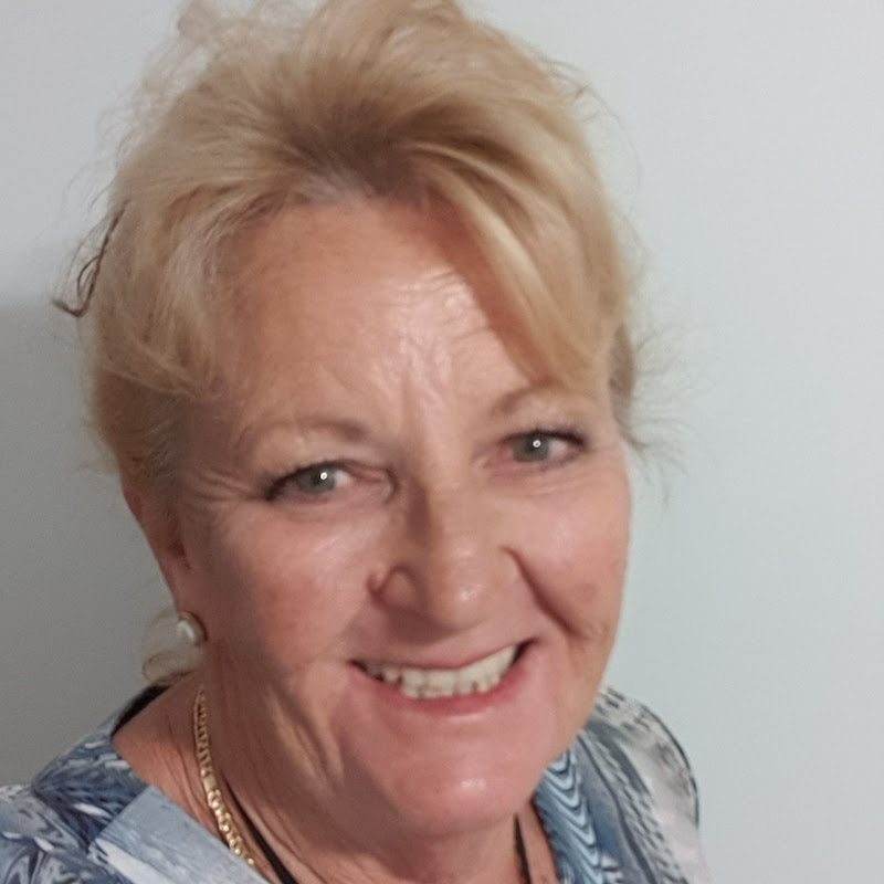 Vicki's Precious Petals