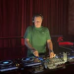 Mark Henderson DJ