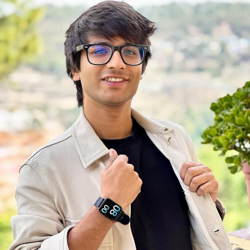 Safraz vlogs. .21 lakh views

