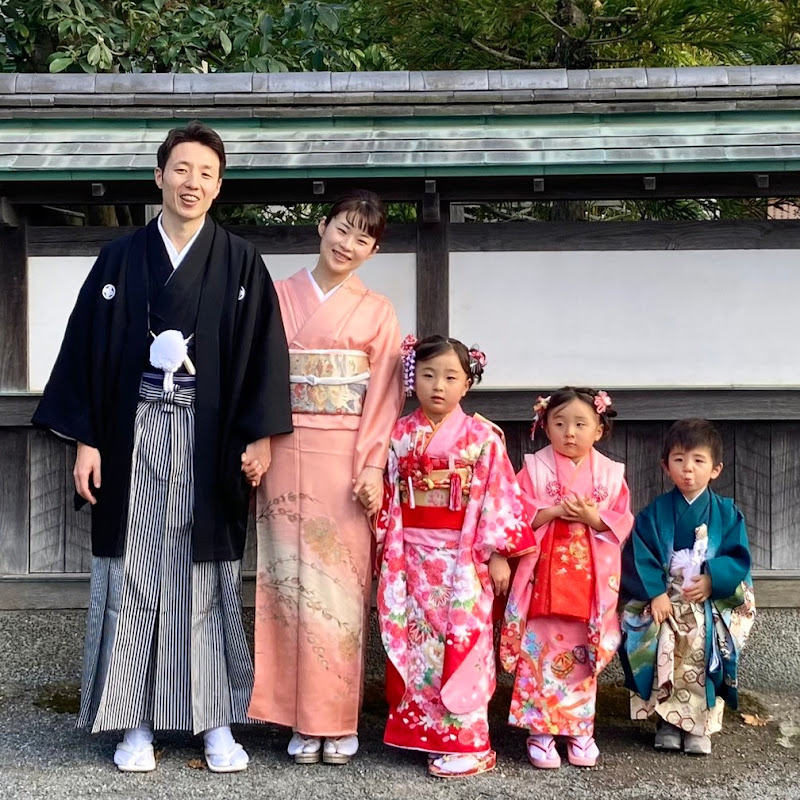 Sususu Family