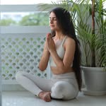 Peacelily yoga | Vinita Yadav | Yoga Teacher