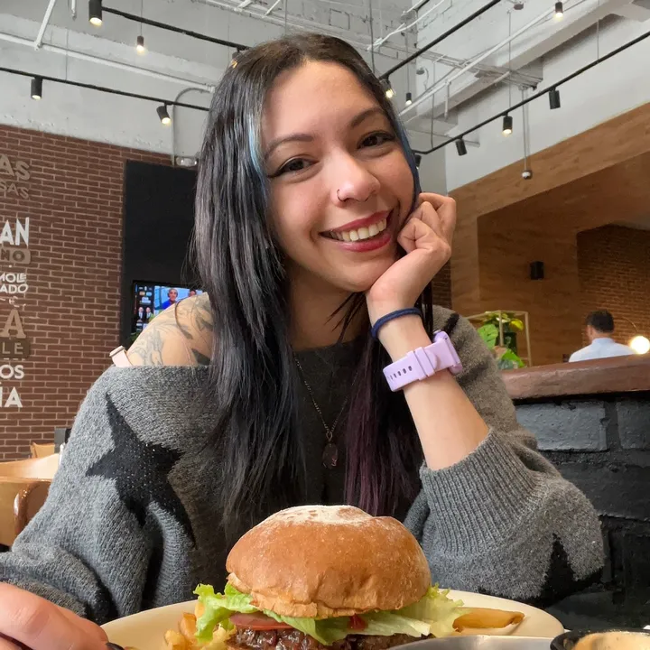 Ana 👾🍔