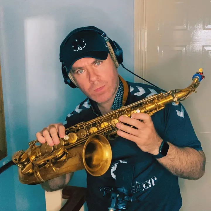 CROOKYSAX