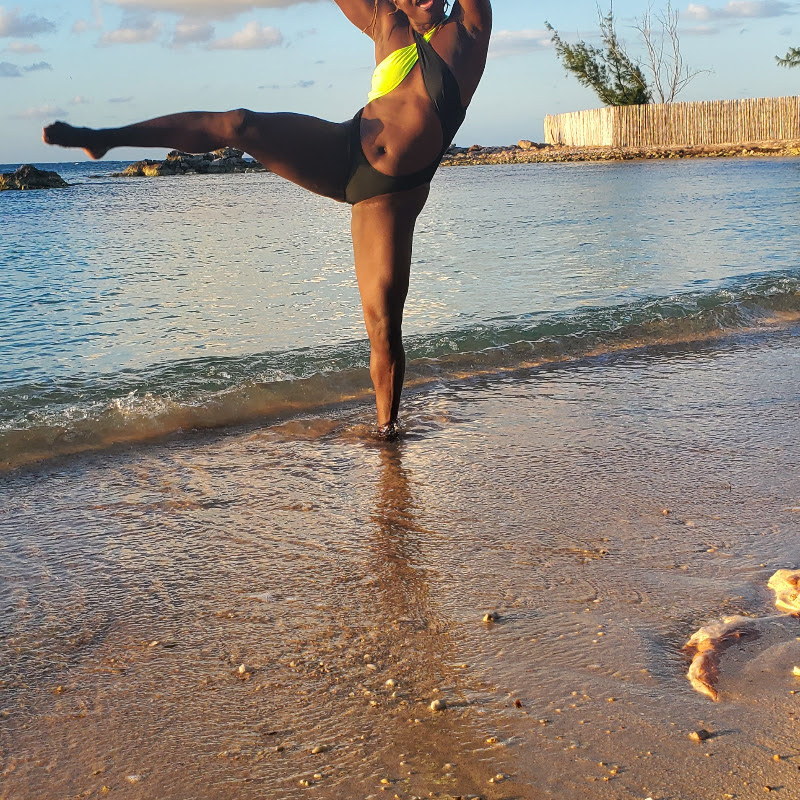 Half Naked Kitchen: Travel, Fitness, Food, SexY 