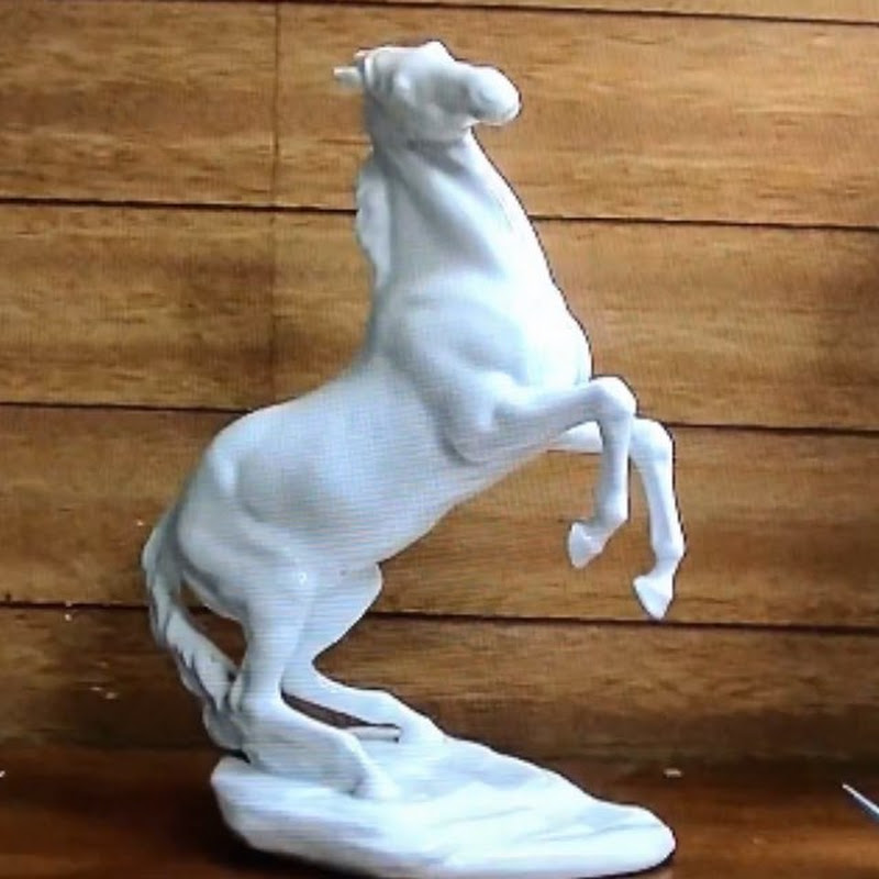 今村•Sculpture of Saburo Imamura