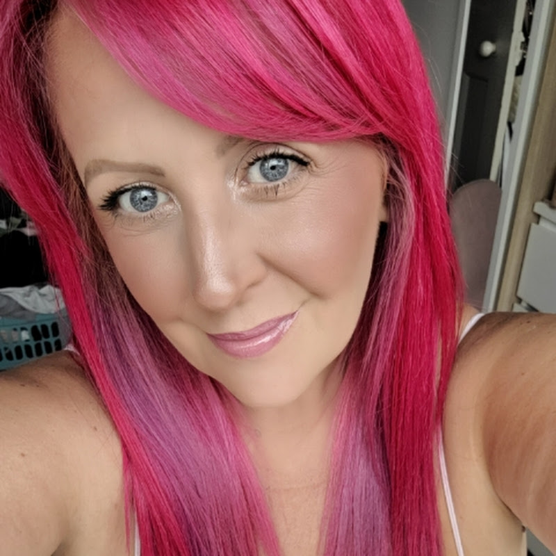 SamanthaClaireEllison