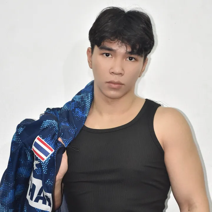 ซ้อมแม่งทุกวันกับโค้ชบิว