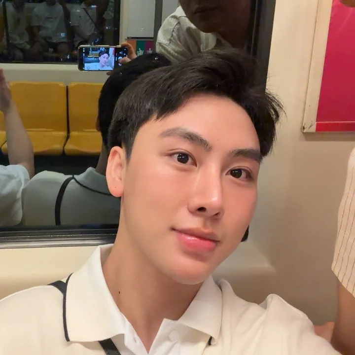 Đỗ Nguyễn Anh Tú