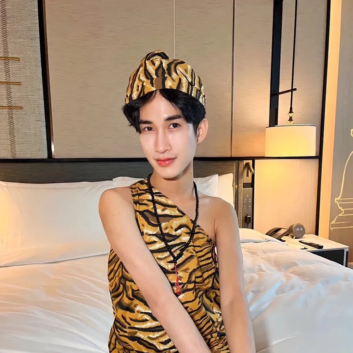 ลูกหลานตัวแม่