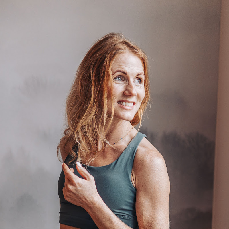 Yoga Flow Queen - Emilie 