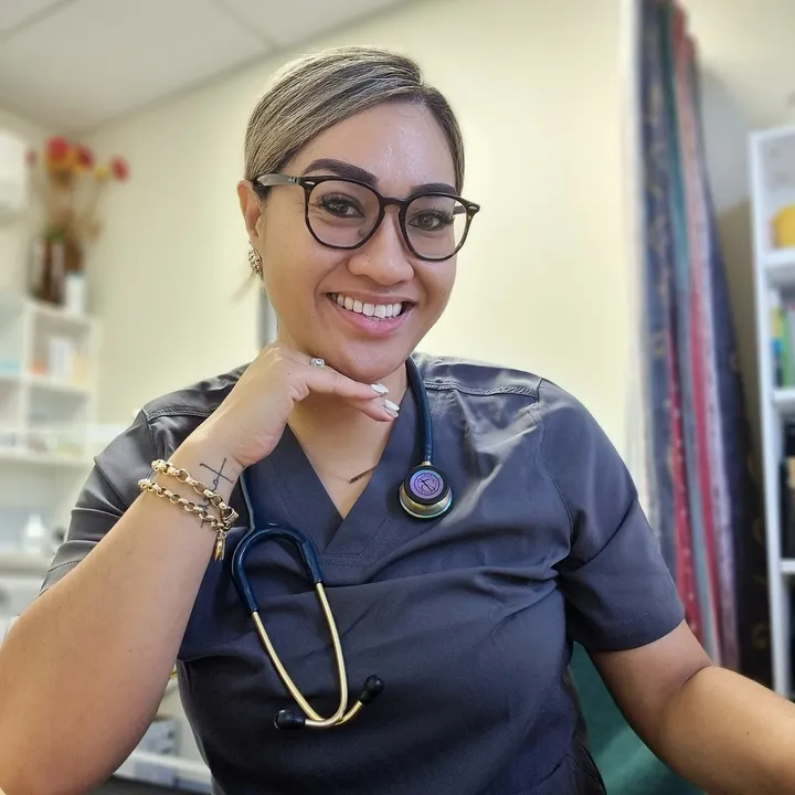 Dr Nisi Prescott
