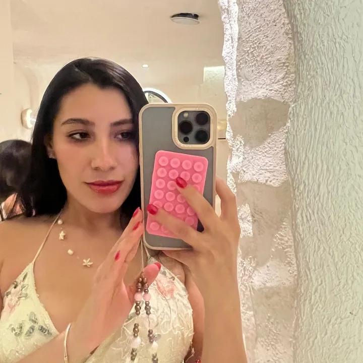 ✨