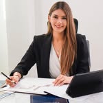 Evelyn Mora