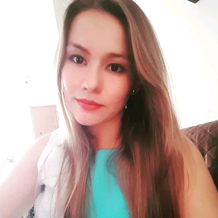 Mila Cavero Estrada