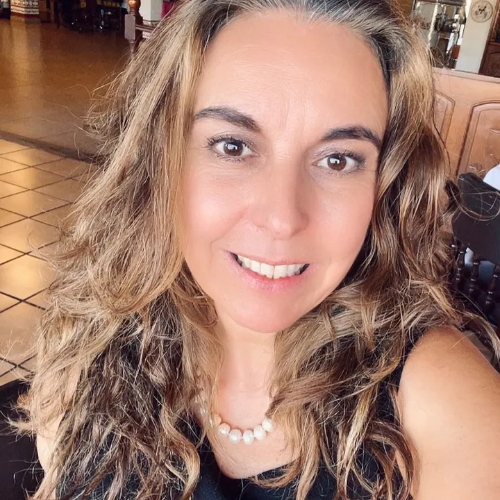 Lauralicia3