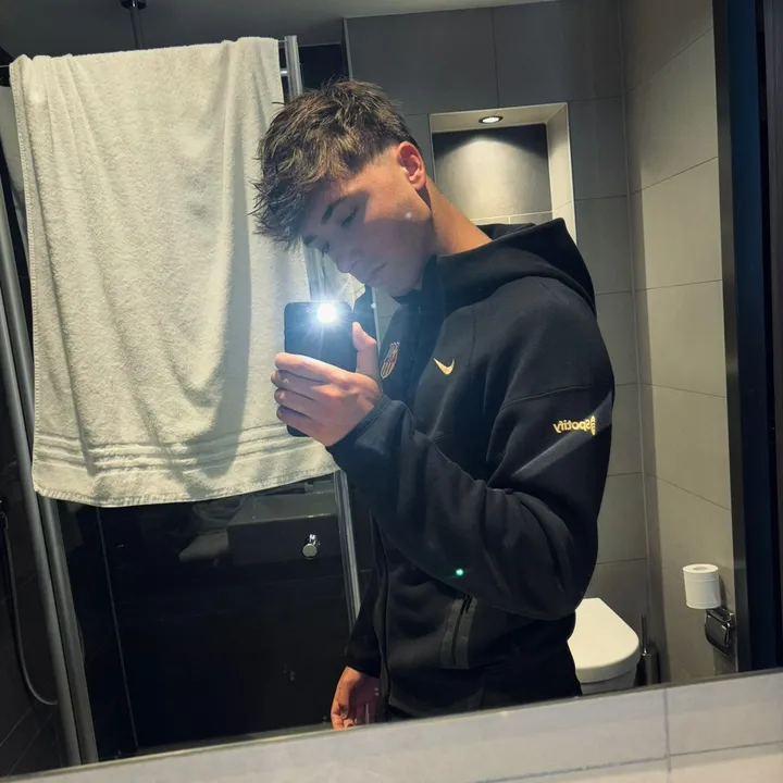 Aleexpaz7