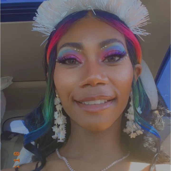 Krystal Holden ❤️