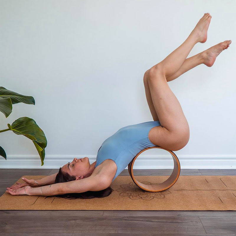 Stretch With Eva