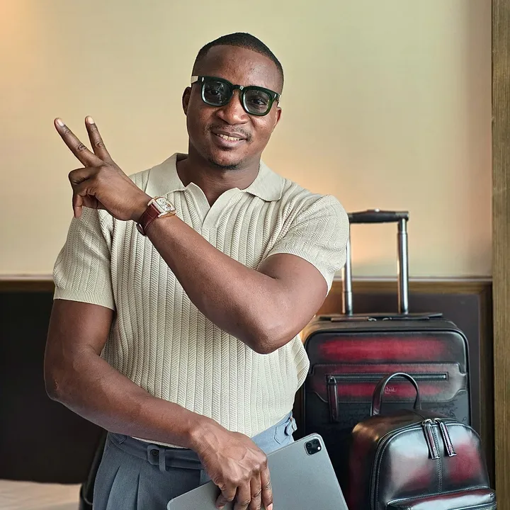 𝐏𝐀𝐕𝐄𝐋𝐒𝐇𝐎𝐏