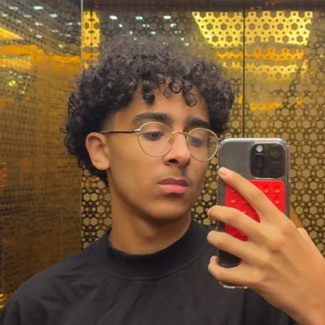 𝐀𝐝𝐡𝐚𝐦𝐲𝐲